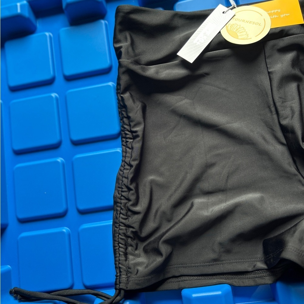 3 for $40 Black Women's High-Waisted Shorts SPF50 - Picture 5 of 5